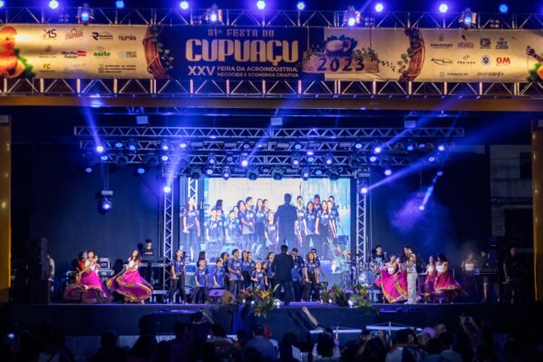 Festa do Cupuaçu deve levar 200 mil pessoas a Presidente Figueiredo