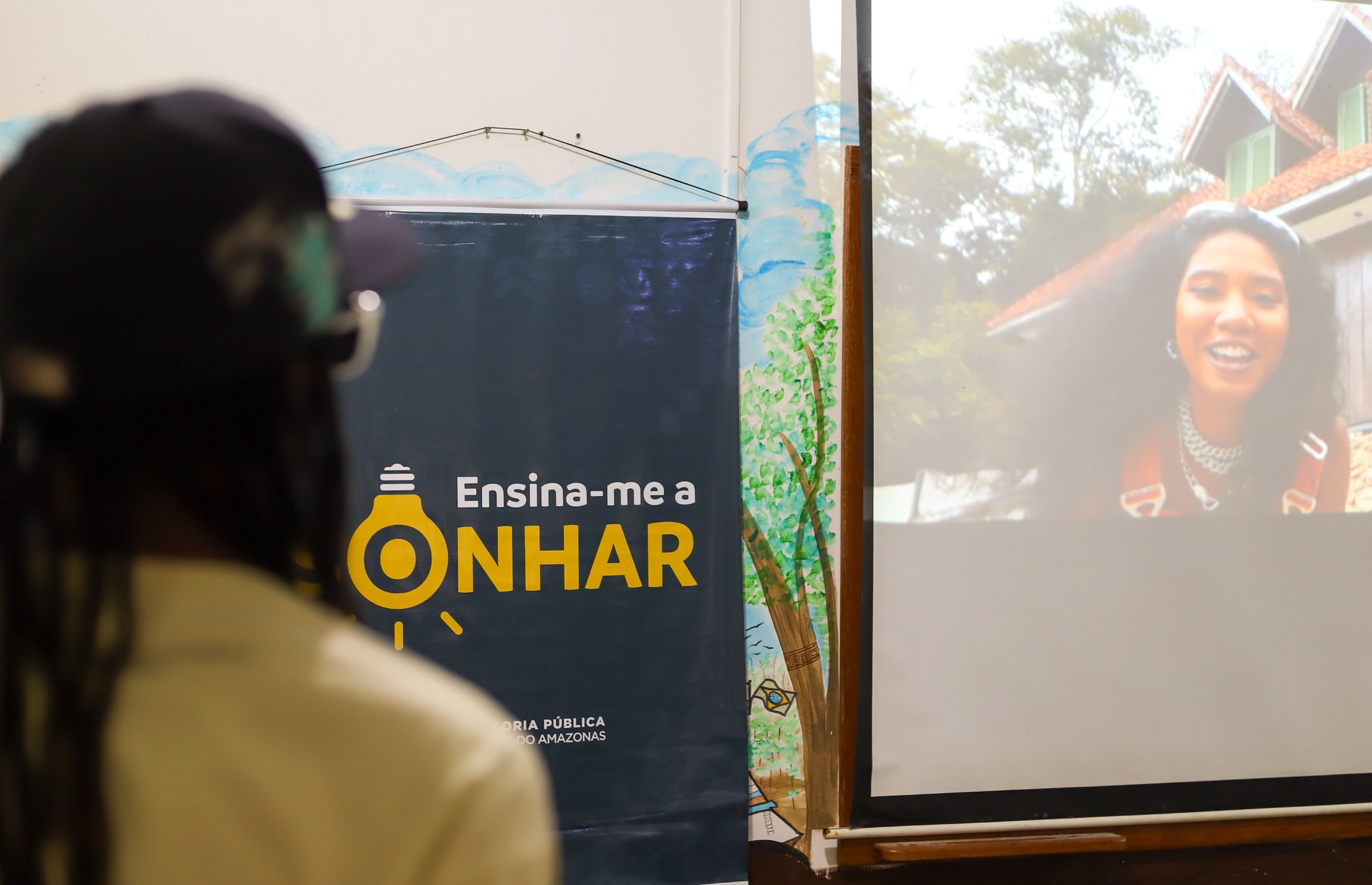 Leia mais sobre o artigo Ensina-me a Sonhar: Rafa Militão e MC Dacota mostram a jovens socieducandos que a arte é uma oportunidade de transformação de vidas