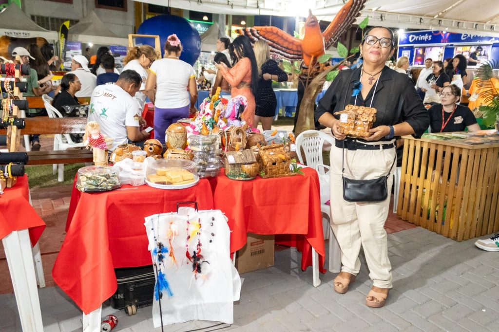Artesãos registram recorde de vendas durante XXVI Feira da Agroindústria, Negócios e Economia Criativa na 32ª Festa do Cupuaçu